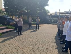 Wakapolsek Kemayoran Ingatkan Anggota Laksanakan Tugas Sesuai Fungsi dalam Apel Pagi
