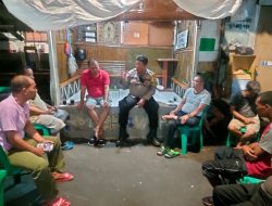 Bhabinkamtibmas Kebon Sirih Ajak Warga RW 10 Perkuat Satkamling dan Cegah Tawuran