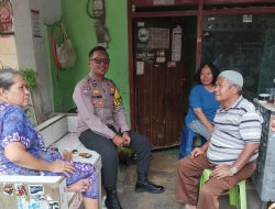 Bhabinkamtibmas Sambangi Ketua RT05 RW05, Dorong Warga Wujudkan Jaga Jakarta Aman