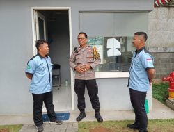 Wujudkan Lingkungan Aman, Polisi Sambangi Security PPKD Sampaikan Imbauan Kamtibmas