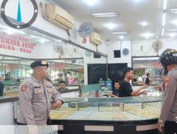 KRYD Polsek Johar Baru Laksanakan Patroli Antisipasi Guantibmas, Pastikan Warga Aman dan Nyaman