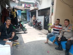 Bhabinkamtibmas Karang Anyar Sambangi Tokoh Masyarakat