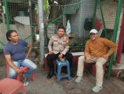 Bhabinkamtibmas Kebon Kacang Saling Koordinasi Dengan Ketua RW 11 Memastikan Wilayah Kondusif