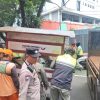 Tertibkan Parkir Liar dan Trotoar, Polsek Metro Menteng Bersama Tiga Pilar Gelar Penertiban Terpadu