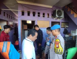 Gerak Cepat Polisi Tangani Kebakaran Kos di Johar Baru