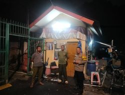 Bhabinkamtibmas Duri Pulo Sambangi Satkamling RW 02, Ajak Warga Tingkatkan Kedisiplinan Jaga Lingkungan