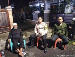 Dekati Warga, Bhabinkamtibmas Johar Baru Door to Door Cegah Tawuran Remaja