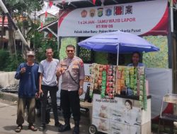 Sambang Dialogis, Kapolsubsektor Kayu Awet Ajak Warga Johar Baru Cegah Tawuran dan Gangguan Kamtibmas