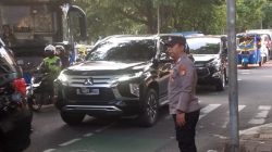 Antisipasi 3C dan Arus Lalu Lintas, Polisi Gelar Ploting di TL Holland Bakery Cideng Timur