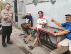 Cegah Tawuran dan Kejahatan Jalanan, Kapolsubsektor Kayu Awet Sambang Dialogis Warga Johar Baru