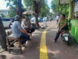 Bhabinkamtibmas Gambir Sambangi Warga RW 01, Ajak Perkuat Koordinasi Keamanan Lingkungan