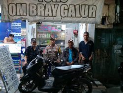 Sambang Pos Kamling, Bhabinkamtibmas Galur Ajak Warga Bersatu Jaga Jakarta dari Gangguan Kamtibmas