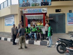 Polsek Metro Gambir Gelar Gerai Rakyat Mart di Polsubsektor Juanda, Sediakan Beras Murah untuk Warga