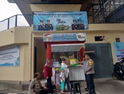 Polsek Metro Gambir Gelar Rakyat Mart di Polsubsektor Juanda, Sediakan Beras Murah dan Kebutuhan Pokok