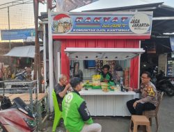 Bhabinkamtibmas Gandeng Komunitas Ojol Jaga Kamtibmas Lewat Gerai Rakyat di Karet Tengsin