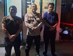 Bhabinkamtibmas Ajak Security di Jalan Kalasan Tingkatkan Patroli Malam Cegah Aksi Kriminalitas