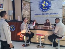 Kapolsek Cempaka Putih Sambang Dan Koordinasi Ke Sekolah Internasional Arabic Global School