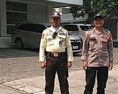 Patko 1012 laksanakan patroli dialogis di kawasan Cideng untuk jaga keamanan dan cegah potensi 3C