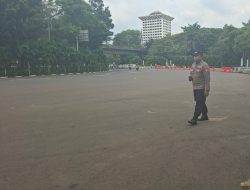 Anggota Patko 1011 laksanakan ploting lalu lintas dan patroli antisipasi kejahatan jalanan di kawasan Gambir