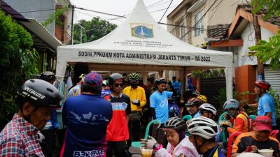 400 Pesepeda Rayakan Semangat Hari Pahlawan di RT8 RW4 Malaka Jaya: “Dari Lorong Sempit, Indonesia Bersinar untuk Dunia”